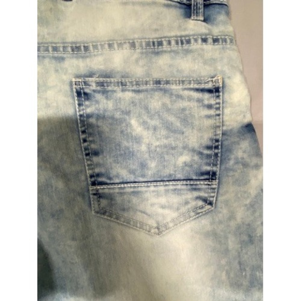 Southpole Mens Slim Fit Acid Wash 12" Denim Shorts Light Blue Size 34 Y2K - Picture 9 of 12
